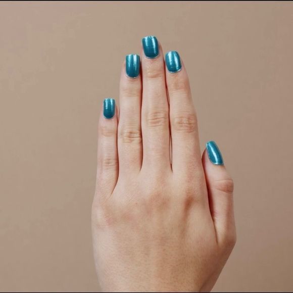 Color Street- Brave and Bold, shimmery teal nail strip set - Picture 15 of 15